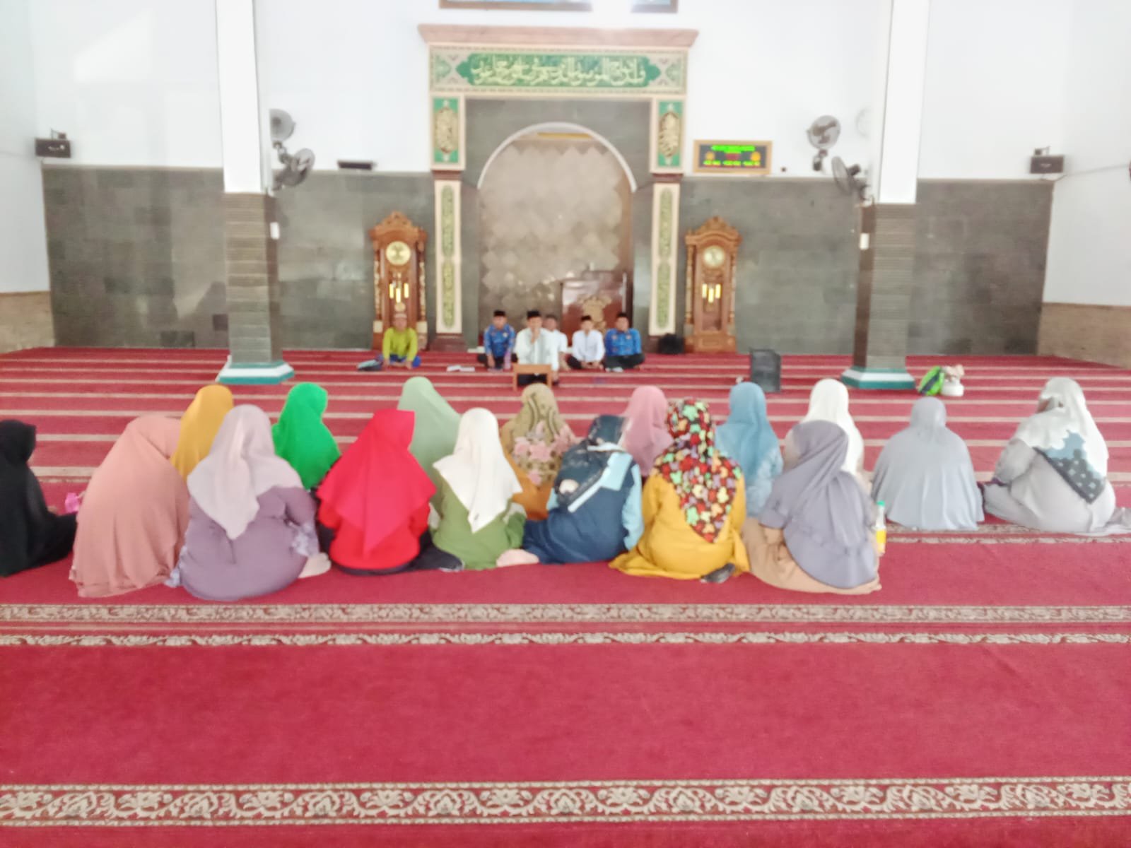 Kerukunan Umat Beragama sebagai Pilar Strategis Persatuan Bangsa